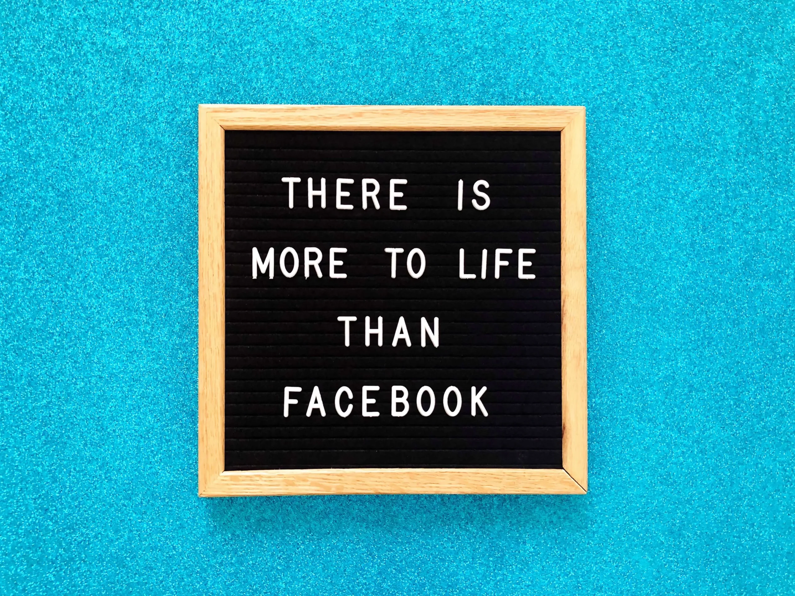 there is more to life than facebook 2022 11 12 01 48 09 utc 1 scaled